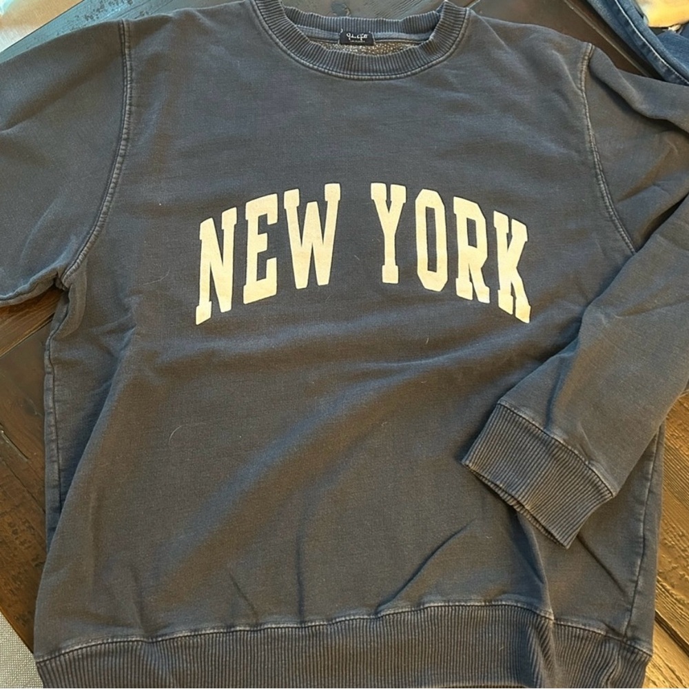 New York Graphic Sweatshirt